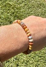 Load image into Gallery viewer, Crazy Lace Agate Bracelet