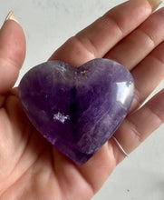 Load image into Gallery viewer, Amethyst Puffy Heart