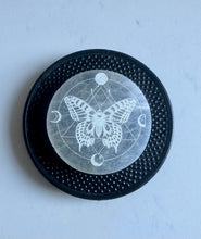 Load image into Gallery viewer, Selenite Butterfly Disc