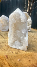 Load image into Gallery viewer, Clear Quartz Geode Tower