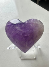 Load image into Gallery viewer, Amethyst  Puffy Heart
