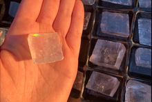 Load image into Gallery viewer, Raw Optical Calcite Cubes
