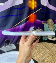 Load image into Gallery viewer, Selenite Incense Holder