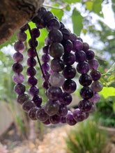 Load image into Gallery viewer, Chevron / Dream Amethyst Bracelet.