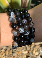 Load image into Gallery viewer, Banded Onyx Bracelet