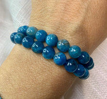 Load image into Gallery viewer, Blue Apatite Bracelet