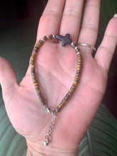 Load image into Gallery viewer, Tigers Eye Heishi Bracelet (Adjustable Length)