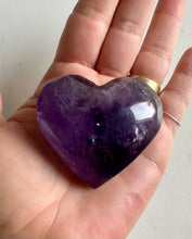 Load image into Gallery viewer, Amethyst  Puffy Heart
