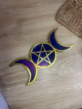 Load image into Gallery viewer, Triple Moon Incense Holder
