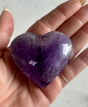 Load image into Gallery viewer, Amethyst  Puffy Heart
