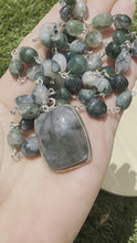 Load and play video in Gallery viewer, Moss Agate Wire Necklace
