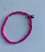 Load image into Gallery viewer, Beautiful Seed Bead Bracelets with Evil Eye Charm.
