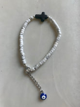 Load image into Gallery viewer, Howlite Heishi Bead Bracelet
