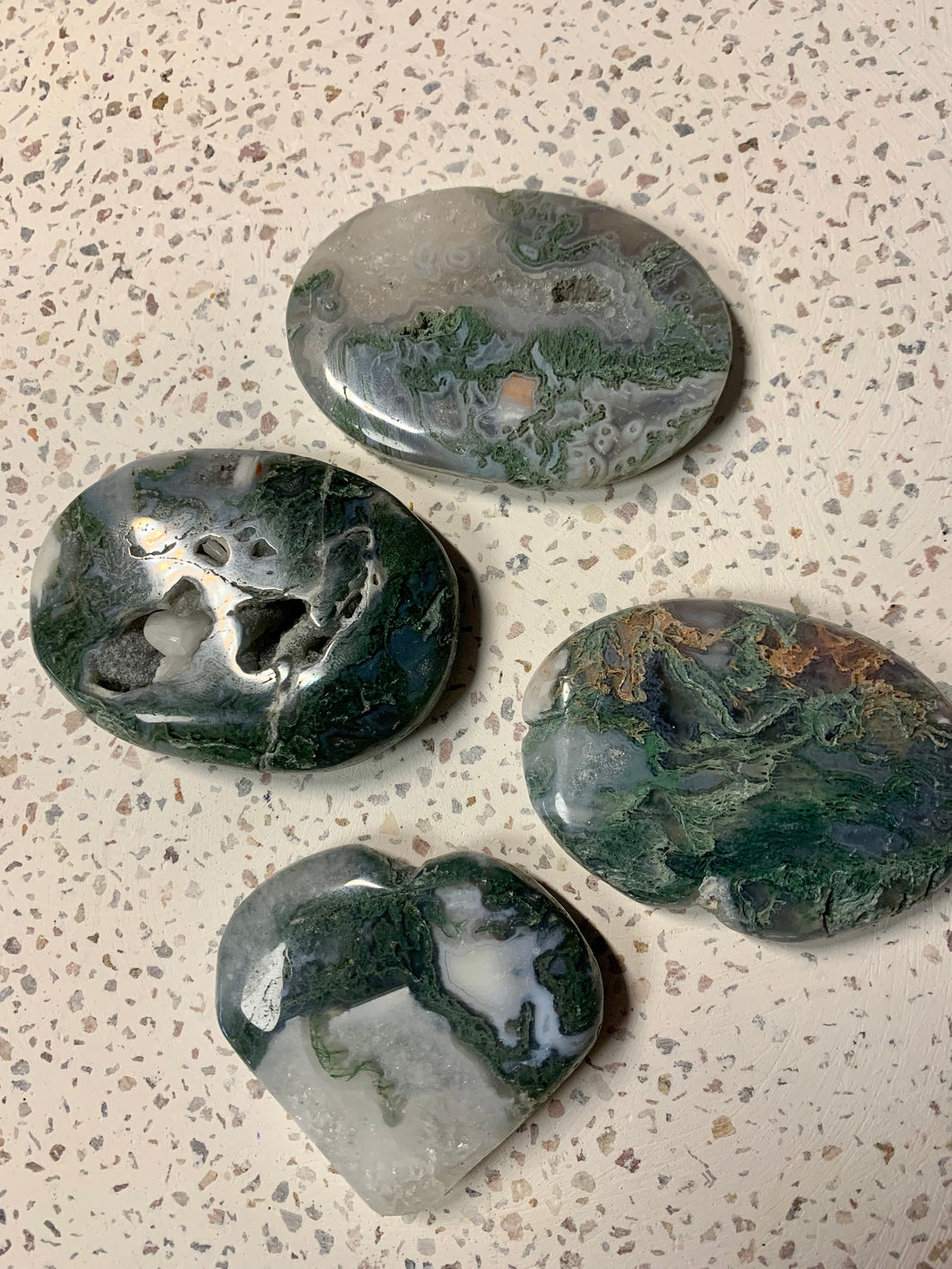 Moss Agate Palm Stones