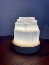 Load image into Gallery viewer, Display Stand USB Light
