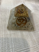 Load image into Gallery viewer, Rainbow Moonstone Orgonite Pyramid
