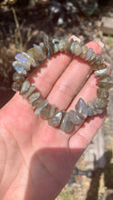 Load image into Gallery viewer, Labradorite Chunky Bracelet.
